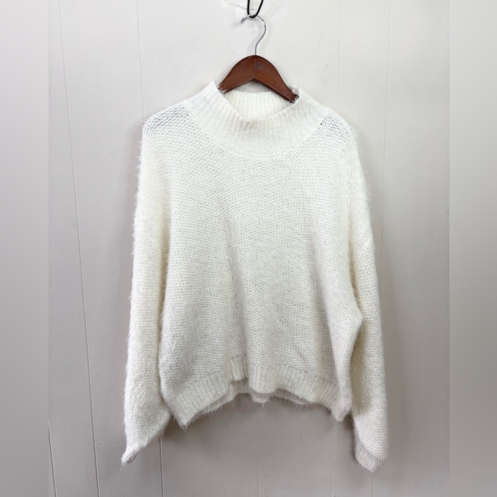 Victorio & Lucchino cream fuzzy knot mock neck oversized slouchy sweater